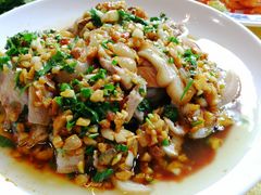 沙姜猪手中份-威记农庄-现点现做农家小炒.海鲜(金鼎店)