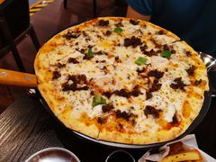 韩式烤牛肉披萨-机器人火炉披萨(爱琴海店)