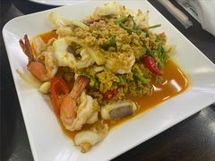 -两兄弟Song Pee Nong(2号店)