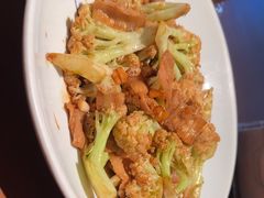 -荷花亭·湖北融合菜(十堰武商MALL店)