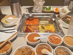 -海底捞火锅(宝龙广场夜宵主题店)