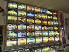 -虹海圣肉饼店家常菜馆