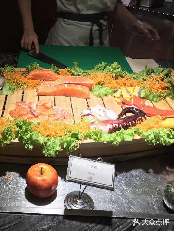 汇泉王朝大饭店-旋转餐厅(南海路店)图片