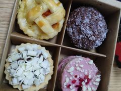 -星巴克臻选(莘庄仲盛店)