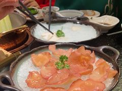 -得意咚瓜·顺德鱼生·冬瓜火锅(深圳首店)