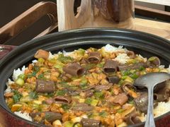 -品海楼·大连海胆锅贴馆(东港店)