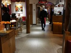 大堂-隔壁老王·家常云南菜(花巷店)