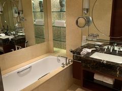 -上海波特曼丽思卡尔顿酒店
