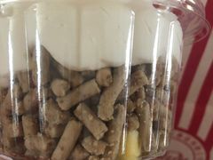 -红宝石·鲜奶小方·海派西点房(金杨店)