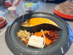 -生活如沸·顺德水牛奶火锅(大学路店)