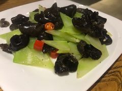 -俏湘私房菜(国贸店)