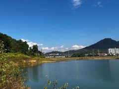 -孔雀湖生态旅游区