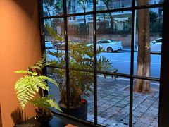 -泰·菩提树下[泰式按摩x精油SPAx肩颈头疗](新景店)