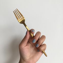 -美斯洛美甲美睫连锁店