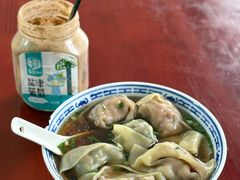 半菜半肉-古徽州馄饨店(宝安路店)