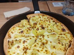榴莲多多比萨-必胜客(名盛店)