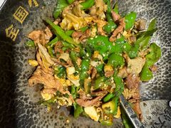 -费大厨辣椒炒肉(黄兴中心广场店)