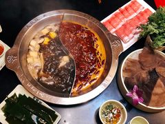 -大龙辣火锅·龙虾·烧烤(湖滨新天地店)