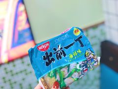 出前一丁-港迹·鲜围煮海鲜火锅(湖州时代广场店)