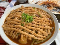 排骨豆角焖卷子-遇见小院—虹鳟鱼•农家菜(怀柔店)