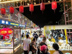 -解放路步行街                