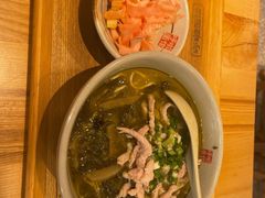 -呼啦面馆·头牌豌杂面(珠江国际B区店)