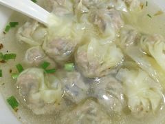 -新龍袍蟹黄汤包(南京东路店)