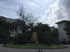 -领晟体育蓝天花园室内游泳馆