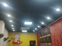 大堂-岭南第一锅(萝岗万达店)