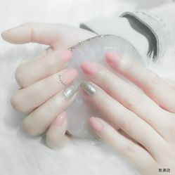 -夏花美甲美睫