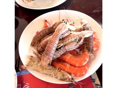 -荣誉国际酒店-云顶旋转餐厅