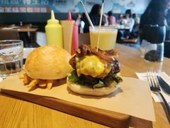 -The Diner X餐厅(青岛万象城店)
