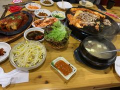 -故乡家韩国料理(丹东街店)