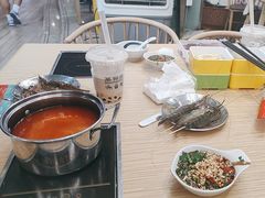 -杨老板·海鲜集市火锅·鲜切牛肉(中防万宝店)