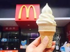 -麦当劳(中山公园龙之梦店)
