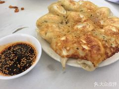 -一栋洋楼云南菜馆