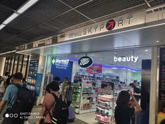 -Boots(廊曼机场店)