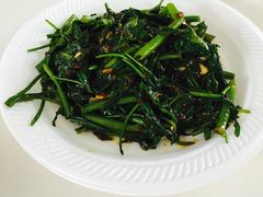 -纽顿熟食中心