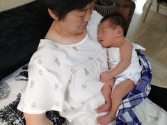 -爱月宝月嫂·育儿嫂(哈尔滨总店)