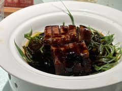 -维园悦谱·海派家常菜(乌鲁木齐南路店)