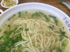 -萍姨抻面馆·鸡架冒菜(清湖店)