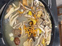 -草墩罗非鱼庄•野生菌•腊排骨(七星街上段店)