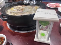 -菌之家·专业纯野生菌火锅·特色炒菌