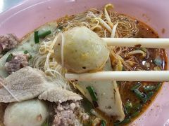 -榮泰米粉湯(Left Shop)