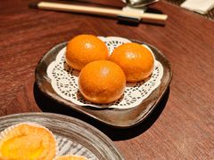 脆皮流沙包-逸东轩(香港逸东酒店)