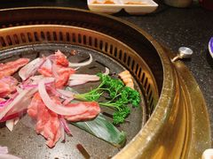 -嘿嘟嘟·肋条烧肉放题(爱融荟城店)