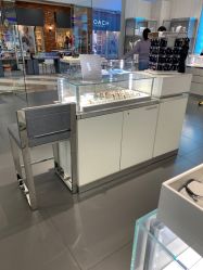 -SWAROVSKI(燕莎奥特莱斯店)