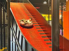 -Tenker Club弹刻极限主题公园 · 蹦床 · 团建 · 生日派对(大关店)