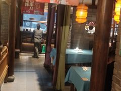 -张氏宽窄巷成都菜(澳德乐店)