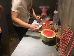 -优悦派·别墅派对轰趴馆(静安店)